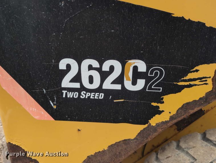 image for item EG2726 2013 Caterpillar 262C2 skid steer loader
