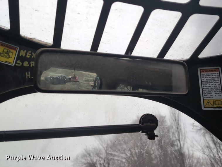 image for item EG2726 2013 Caterpillar 262C2 skid steer loader