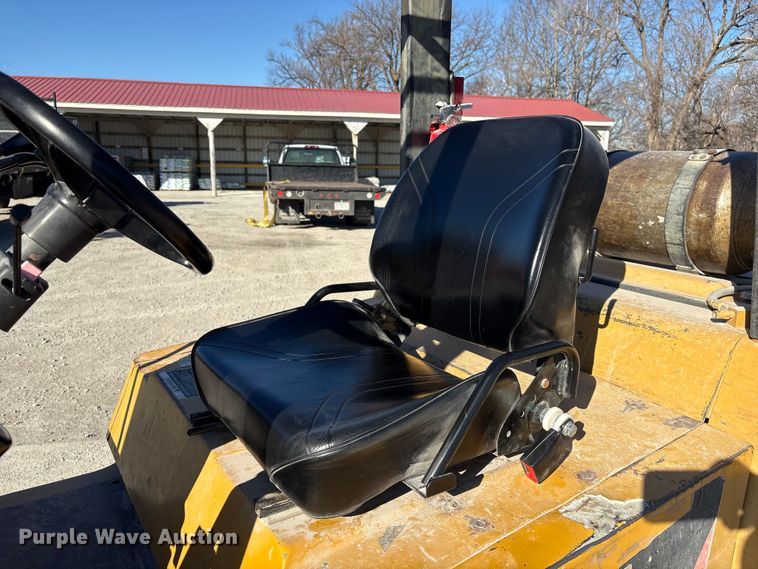 image for item EI5702 Caterpillar GP45K1 forklift