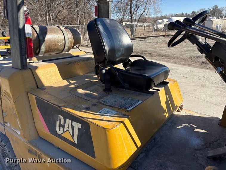 image for item EI5702 Caterpillar GP45K1 forklift