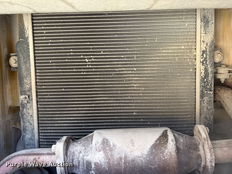 image for item EI5702 Caterpillar GP45K1 forklift