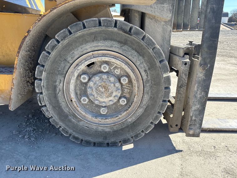 image for item EI5702 Caterpillar GP45K1 forklift