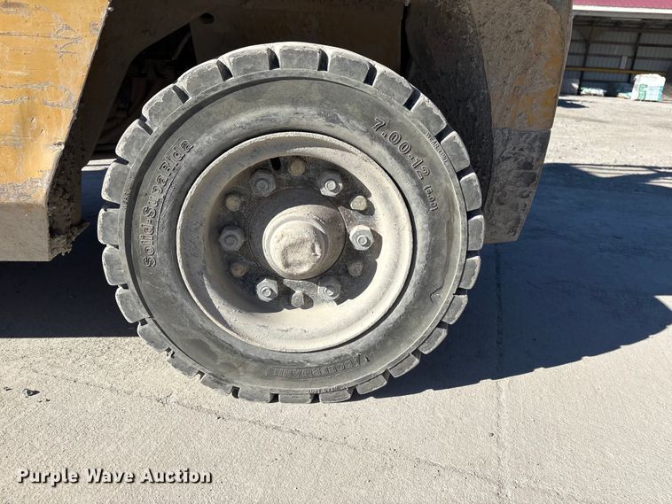 image for item EI5702 Caterpillar GP45K1 forklift