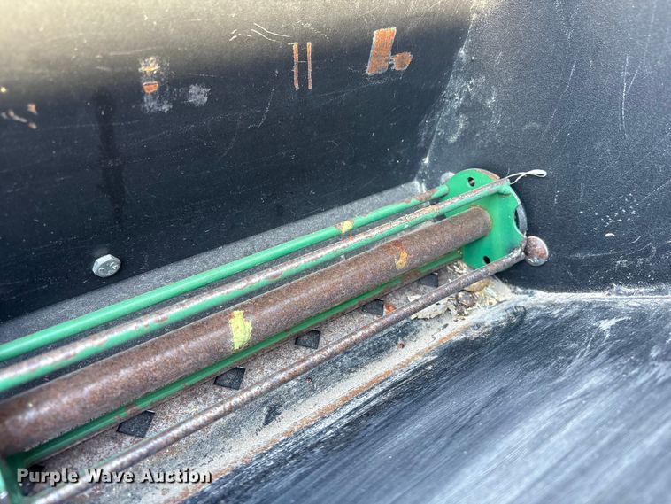 image for item EI5715 Billy Goat OS901SPH over seeder