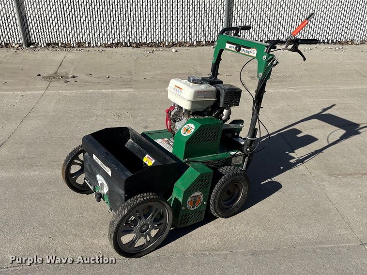 image for item EI5716 Billy Goat OS901SPH over seeder