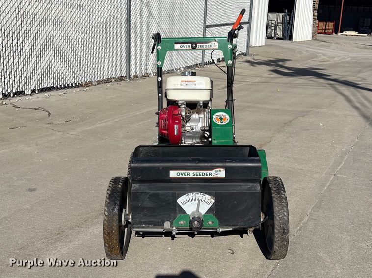 image for item EI5716 Billy Goat OS901SPH over seeder