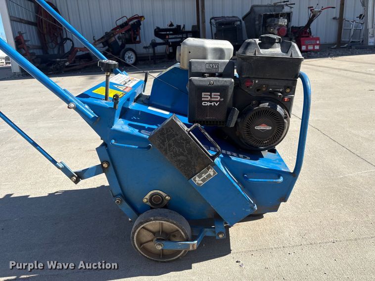 image for item EI5719 2006 Husqvarna B530B aerator