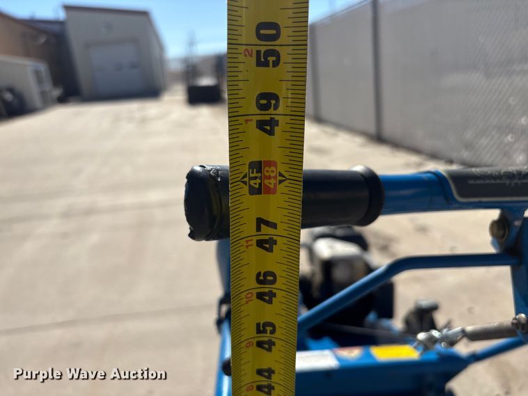 image for item EI5719 2006 Husqvarna B530B aerator