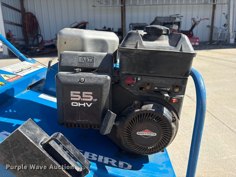 image for item EI5719 2006 Husqvarna B530B aerator