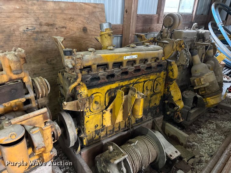 image for item EJ7807 (3) engines