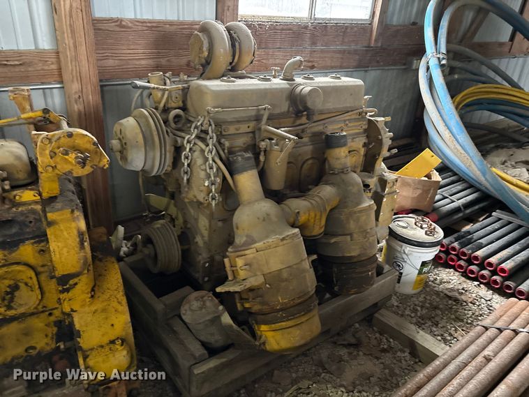 image for item EJ7807 (3) engines