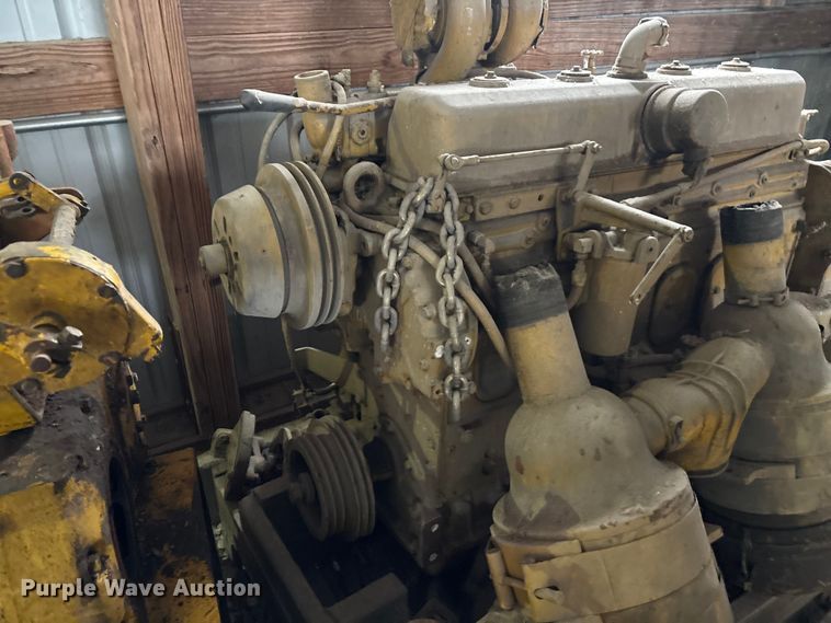 image for item EJ7807 (3) engines