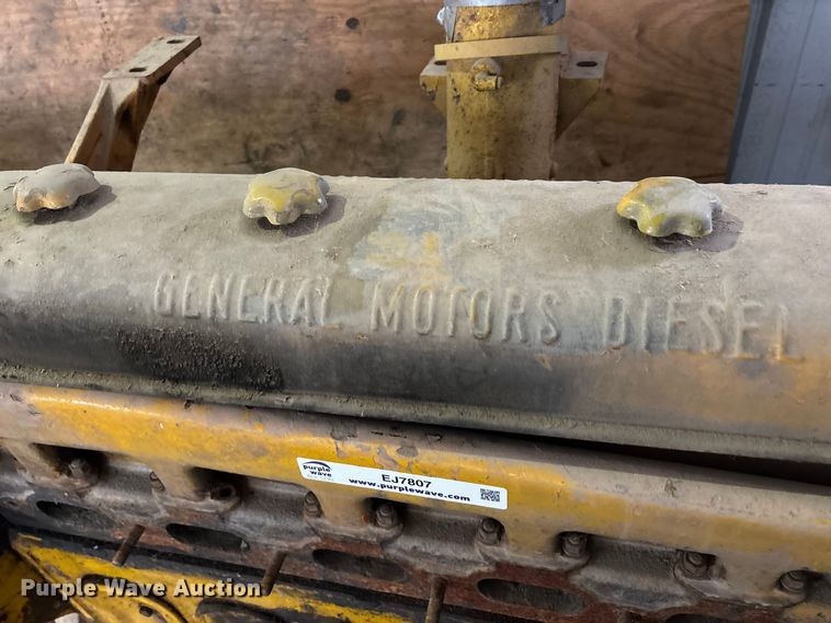 image for item EJ7807 (3) engines