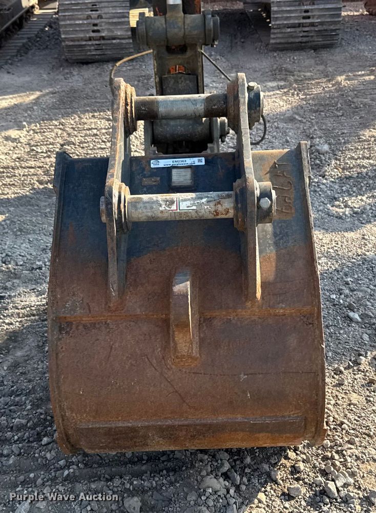 image for item EM2363 Geith excavator bucket