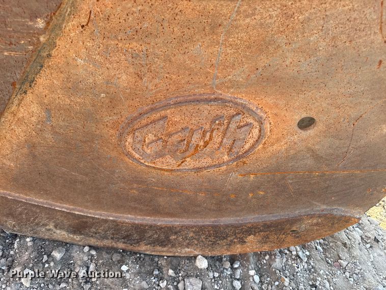 image for item EM2363 Geith excavator bucket
