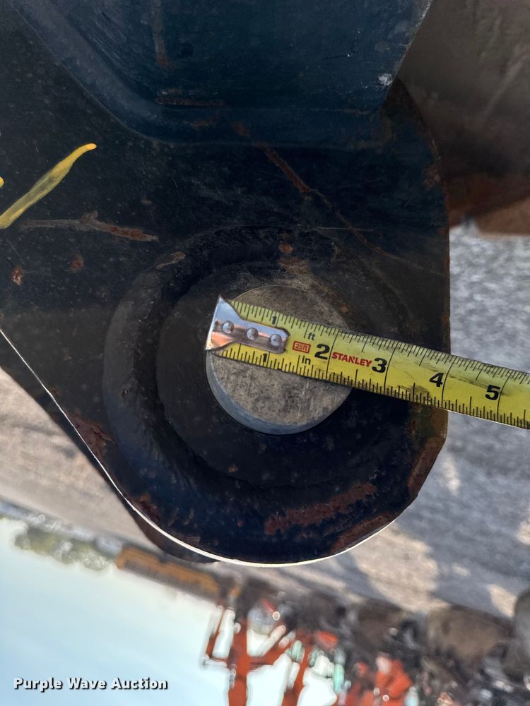 image for item EM2363 Geith excavator bucket