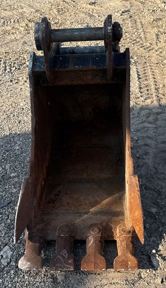 image for item EM2364 Geith excavator bucket