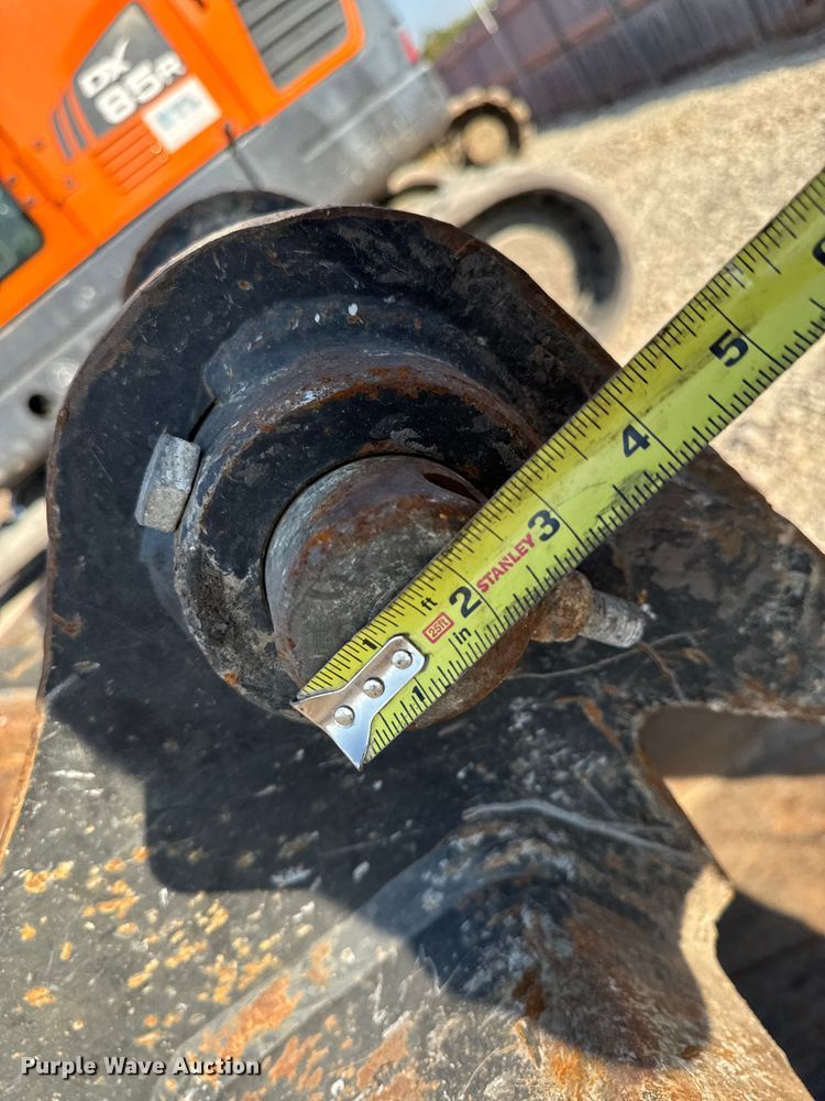 image for item EM2366 28