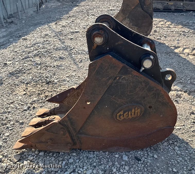 image for item EM2367 2021 Geith excavator bucket