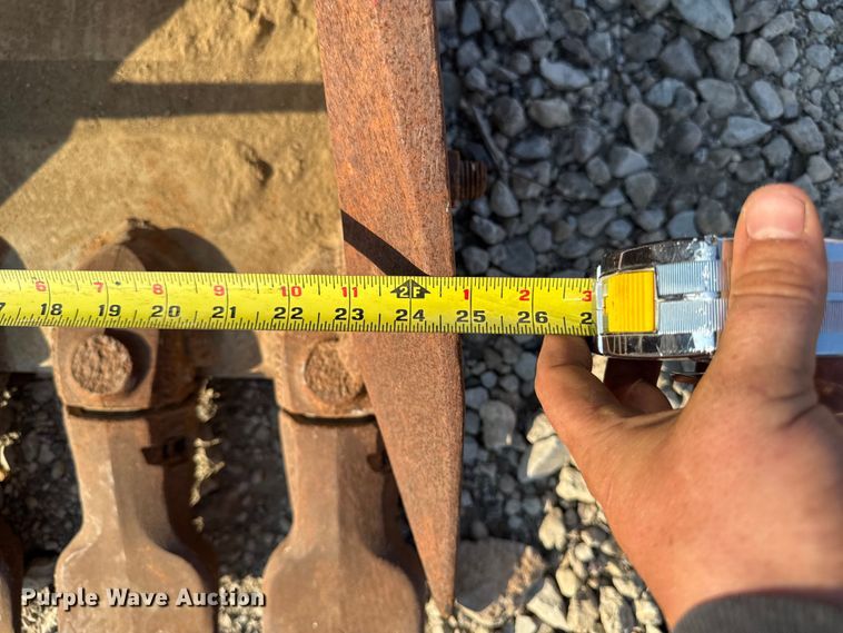 image for item EM2367 2021 Geith excavator bucket