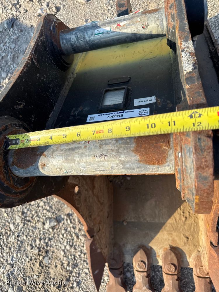 image for item EM2367 2021 Geith excavator bucket