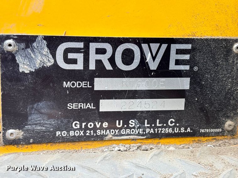 image for item EM5052 2005 Grove RT600E crane