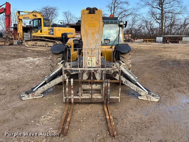 image for item EM5053 2010 Caterpillar TL1055 telehandler