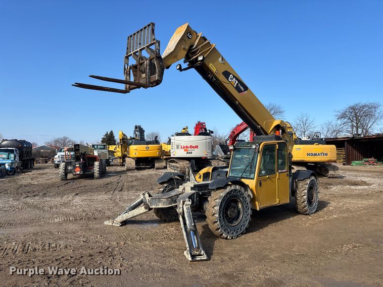 image for item EM5053 2010 Caterpillar TL1055 telehandler