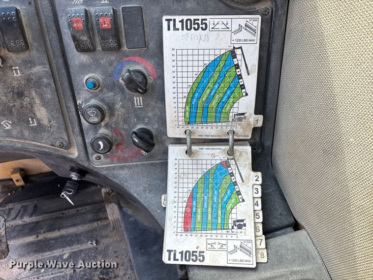 image for item EM5053 2010 Caterpillar TL1055 telehandler