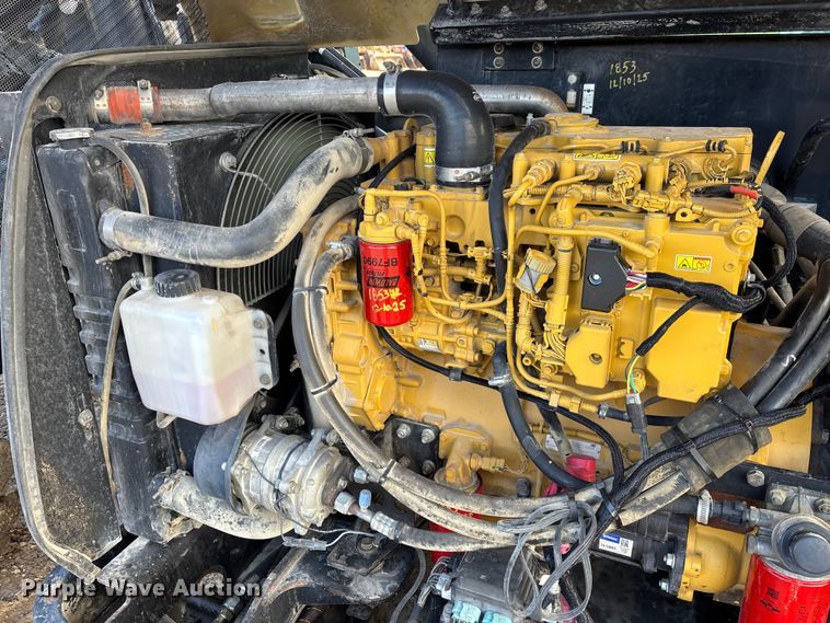 image for item EM5053 2010 Caterpillar TL1055 telehandler