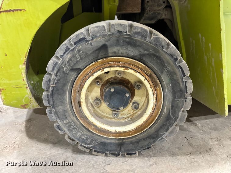 image for item EM5054 Clark CMP50SD forklift