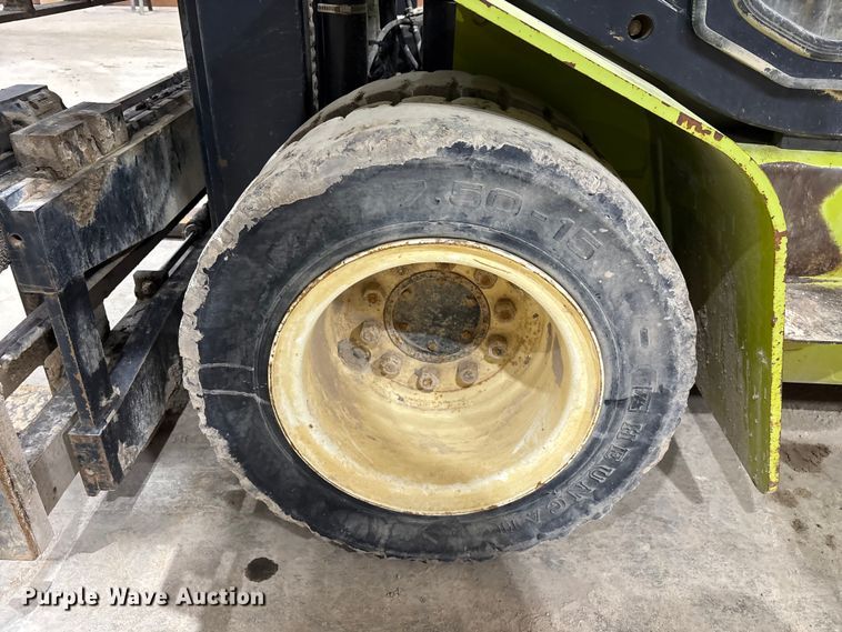 image for item EM5054 Clark CMP50SD forklift