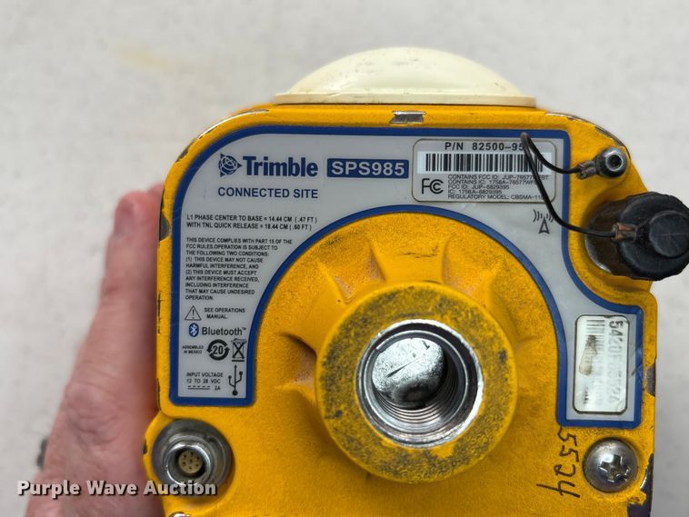 image for item EM6200 Trimble GPS equipment
