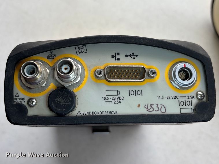 image for item EM6200 Trimble GPS equipment