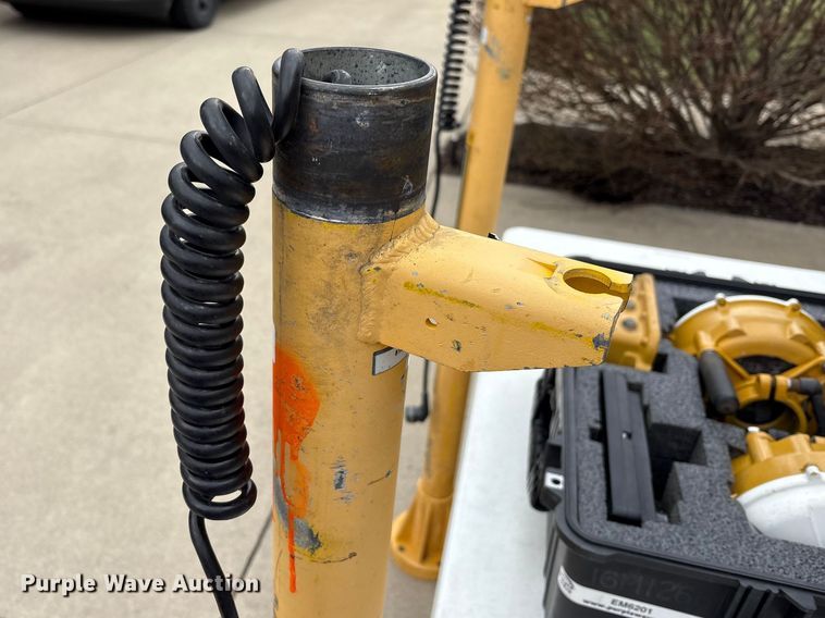 image for item EM6201 Trimble GCS 900 GPS equipment