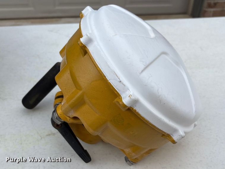 image for item EM6201 Trimble GCS 900 GPS equipment