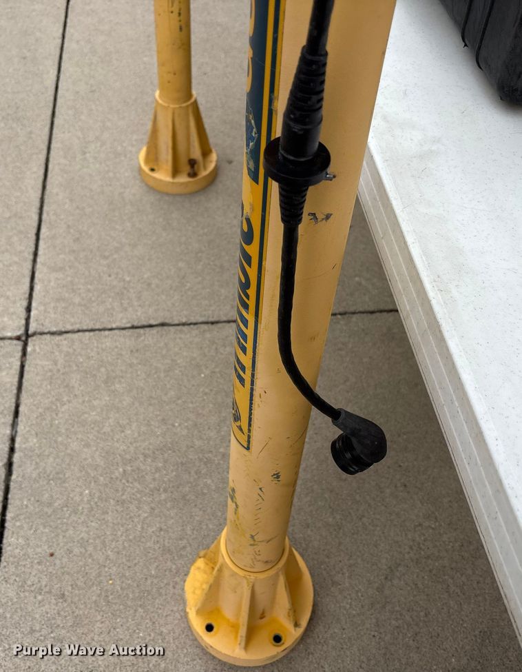 image for item EM6202 Trimble GCS 900 GPS equipment