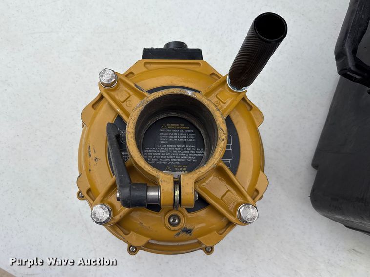 image for item EM6202 Trimble GCS 900 GPS equipment