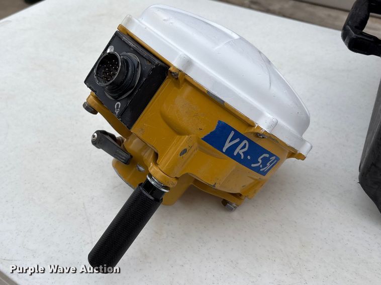 image for item EM6202 Trimble GCS 900 GPS equipment