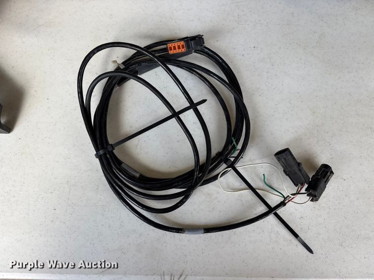 image for item EM6203 Trimble GPS equipment