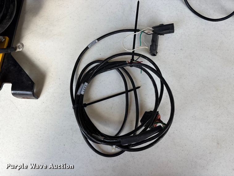 image for item EM6203 Trimble GPS equipment