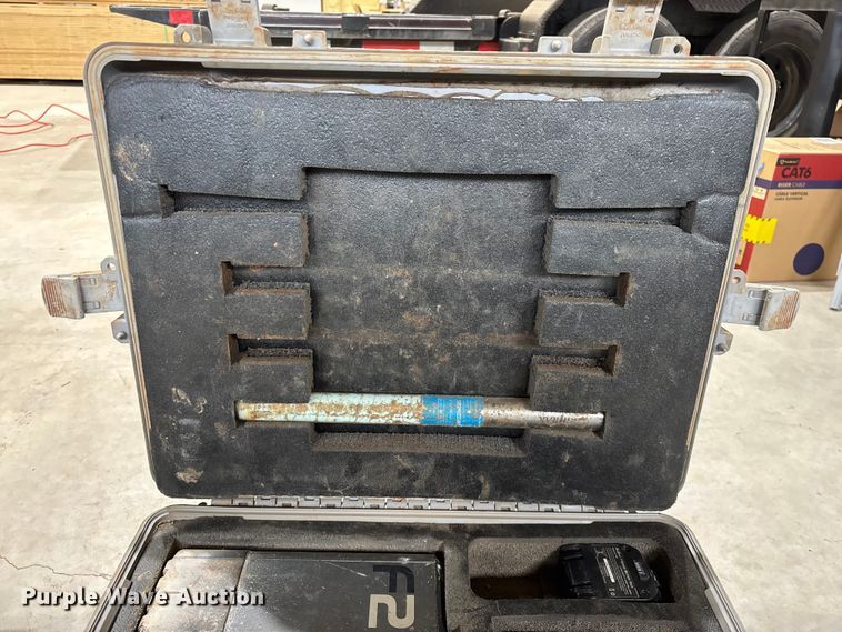 image for item EN5973 DigiTrak F2 locator