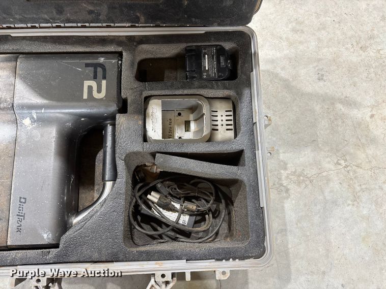 image for item EN5973 DigiTrak F2 locator