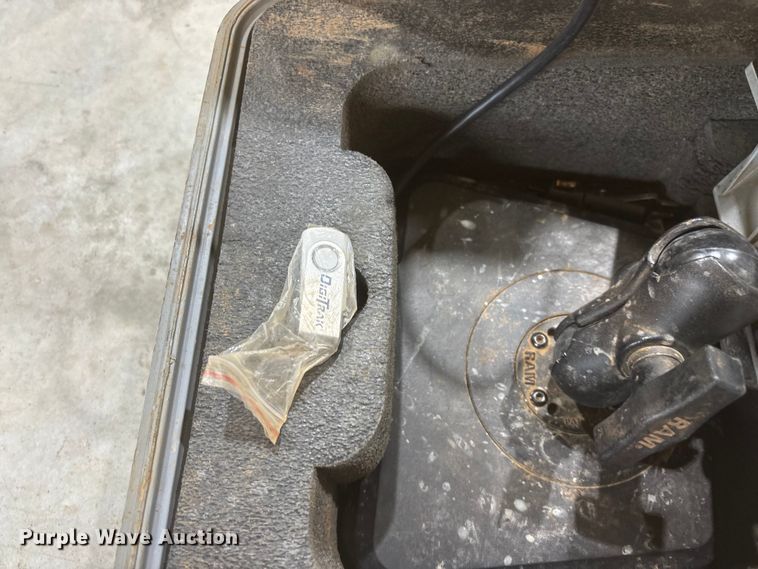 image for item EN5973 DigiTrak F2 locator