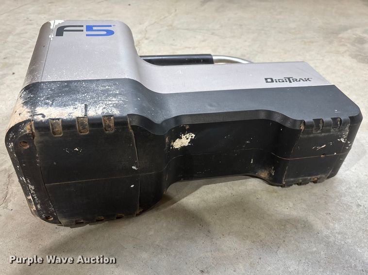 image for item EN5974 DigiTrak F5 locator