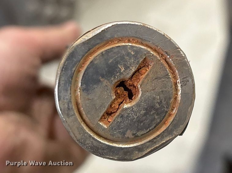 image for item EN5974 DigiTrak F5 locator