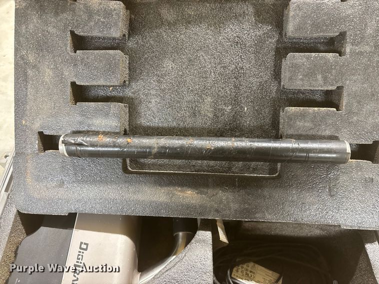 image for item EN5974 DigiTrak F5 locator