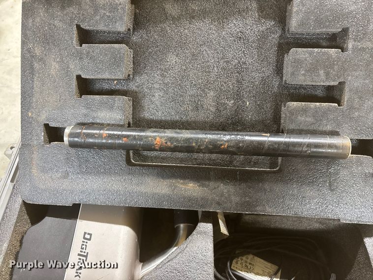 image for item EN5974 DigiTrak F5 locator