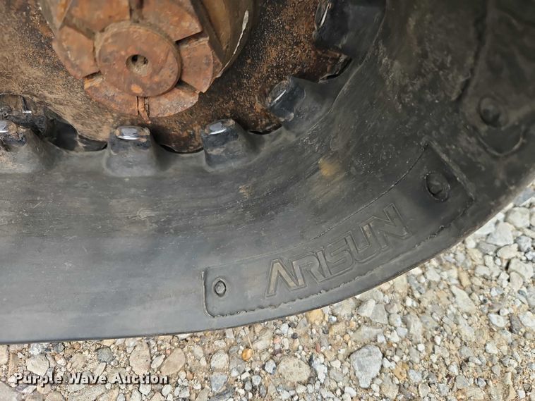 image for item EO7008 2016 Ditch Witch JT20 directional boring unit