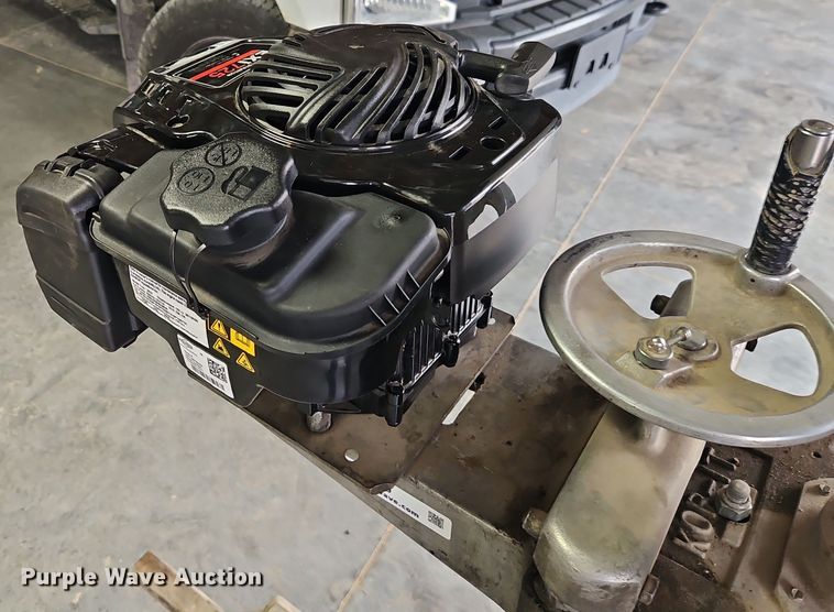 image for item EO7009 Kor-It core drill